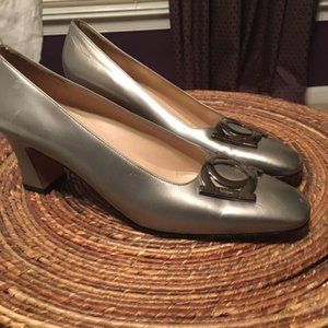 Salvatore Ferragamo Silver Leather Pump| US Size 9